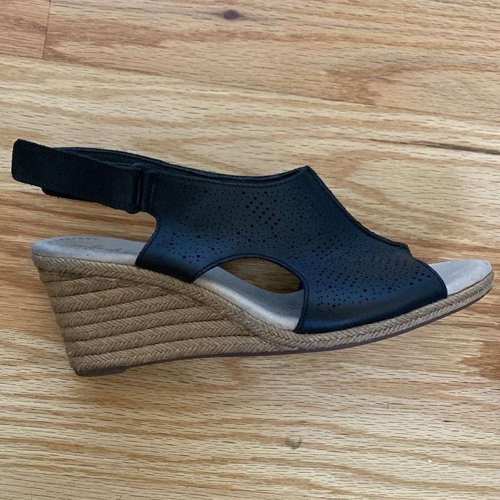 Clark’s Leather Samdal Sz 9.5 Womens Black Ankle Strap Espadrille Wedge comfort
